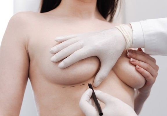 Learn about breast reconstruction